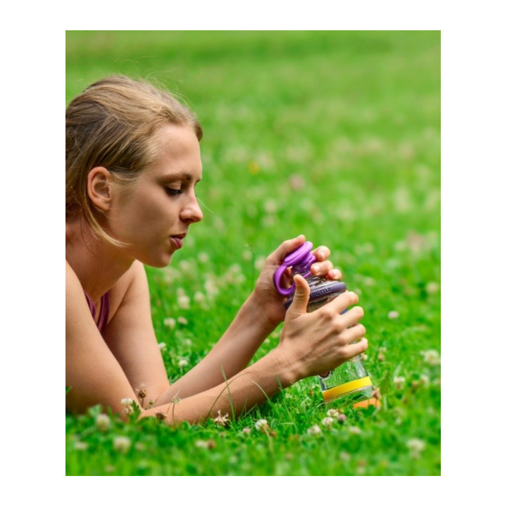 Bouteille d'eau informée i9 (couleur des 7 chakras)